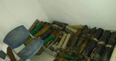 أمن لحج يضبط سيارة محملة بذخائر مختلفة في خرز